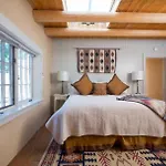 1 Bedroom - In Railyard, 10 Min. Walk To Plaza - Prado