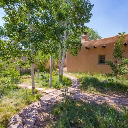 1 Bedroom - In Railyard, 10 Min. Walk To Plaza - Prado Holiday home